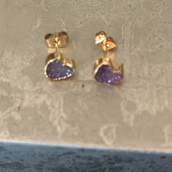 Amethyst druzy heart pierced earrings posts gold plated tiny 1/4” - Picture 4 of 5